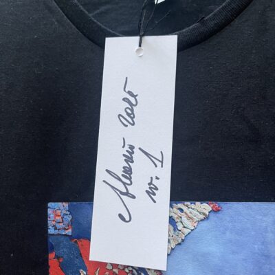 "Cassiopea" T-shirt z nadrukiem - obrazek 3